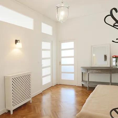 Appartement Terrasse Marechal Joffre 公寓